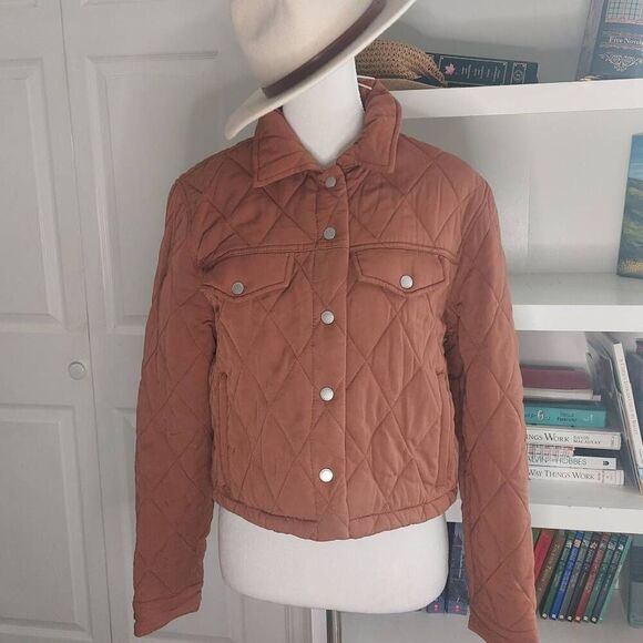 BLANK NYC Still Into You Quilted Crop Jacket | Brown M | Collared Snap Front - Picture 7 of 16